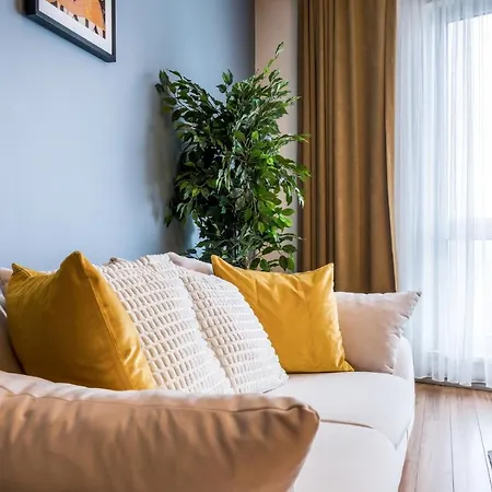 Fully Furnished Spacious In Atasehir *